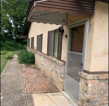 Building Photo - 201 K - a