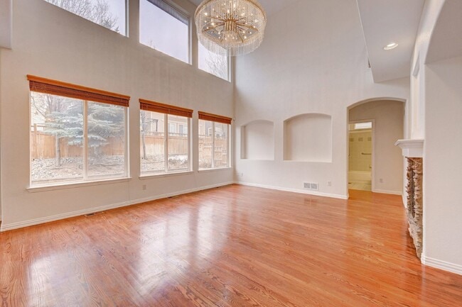 Building Photo - $3,995.00 - 5 Bedrooms, 4 Bathrooms, Single Family Home in Highlands Ranch with Fenced Yard!