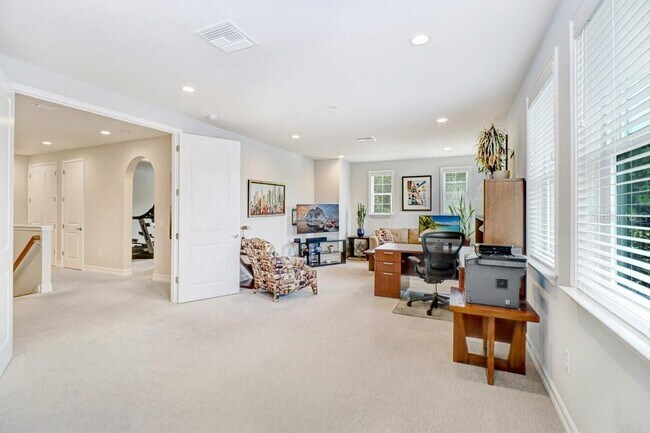 Building Photo - 1843 Whitewillow Dr