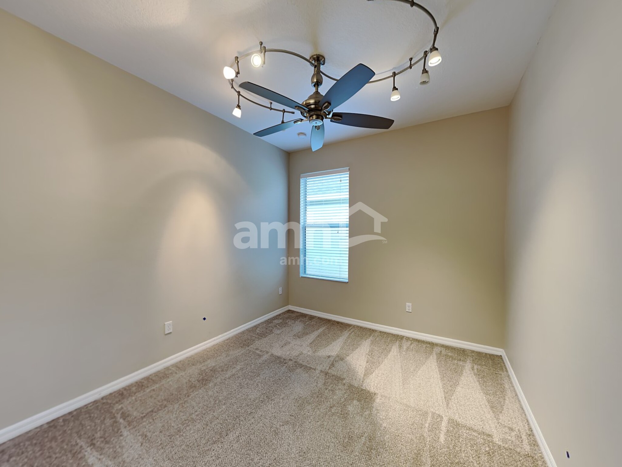 Building Photo - 15152 Stonebriar Way