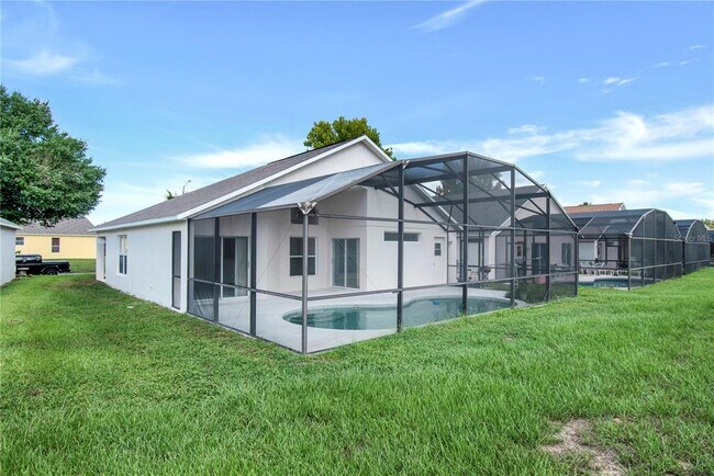 Building Photo - 236 Langham Dr