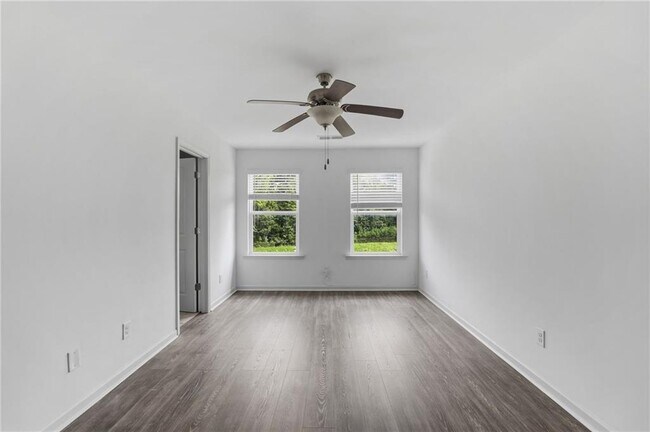 Building Photo - 7134 Gladstone Cir