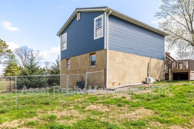 Building Photo - 4143 W Beaver Creek Dr