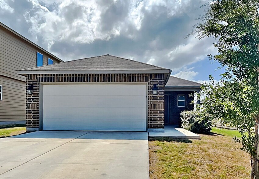 Building Photo - 4203 Asher Alley