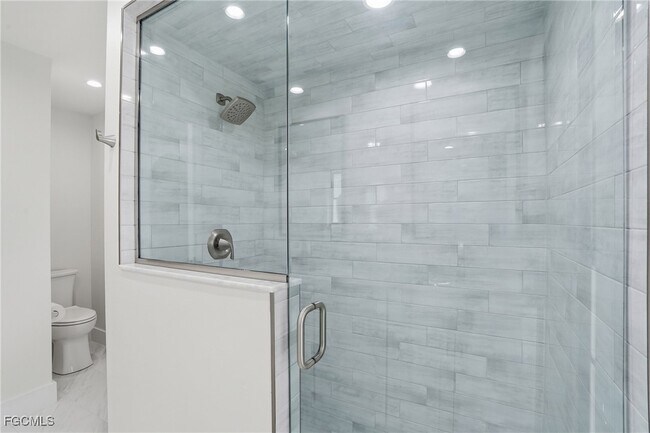 Building Photo - 1914 SE 16th St