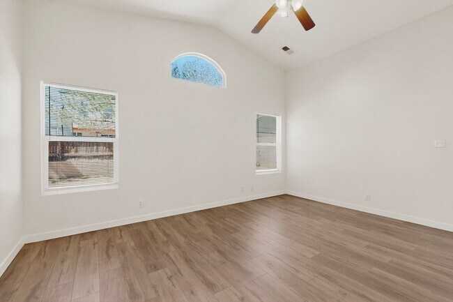 Building Photo - Charming 3-Bedroom Home in Northern Meadows – Spacious & Move-In Ready