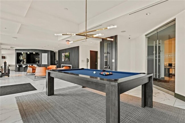 Building Photo - 400 W Peachtree St NW