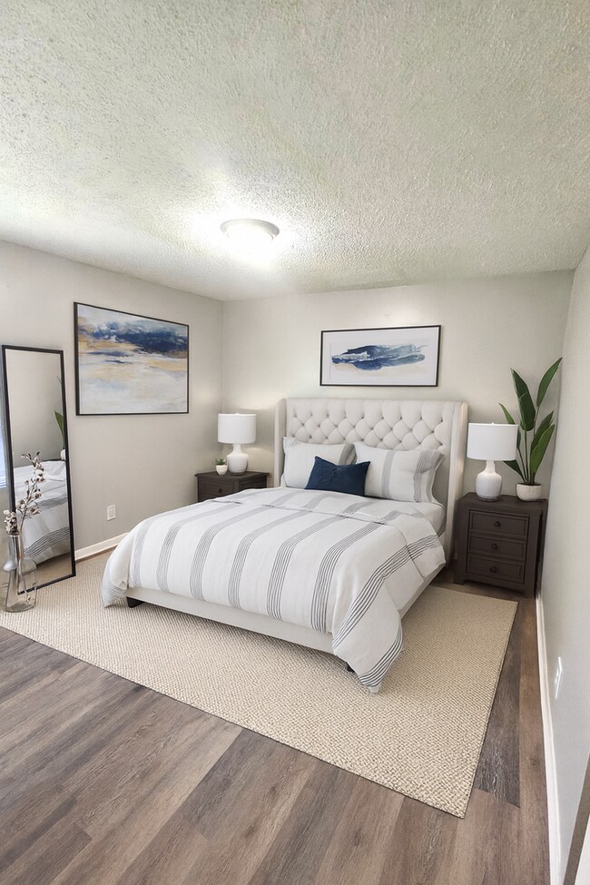 Building Photo - Newly Renovated 1 Bedroom, available Now!