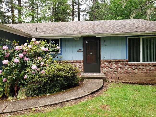 Building Photo - STATUS: PENDING APPLICATION- | R35 |$1895....