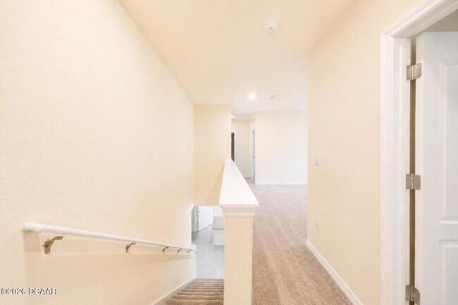 Building Photo - 21 Melogold Dr