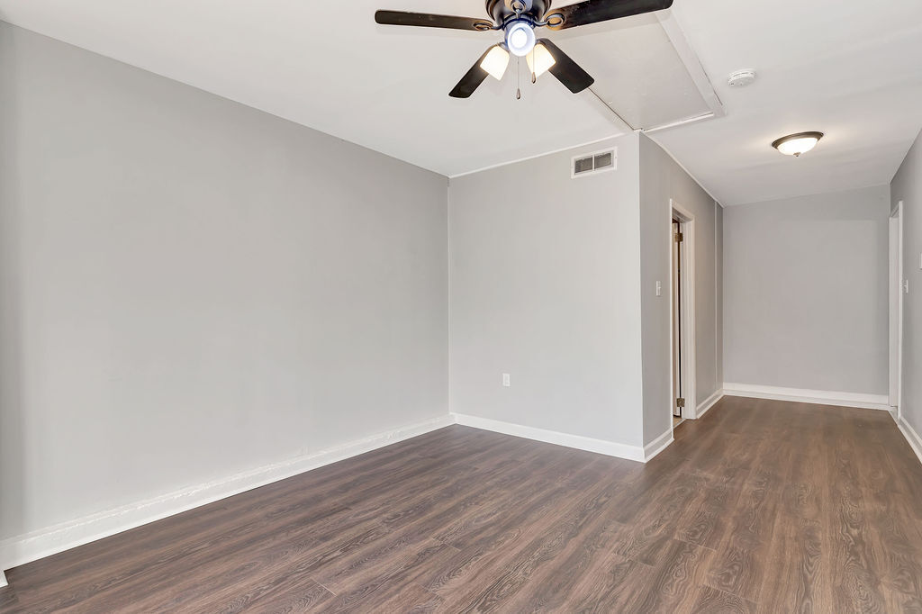 Building Photo - 3232 Deshler Dr