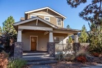 Building Photo - 1690 N W Lepage Pl