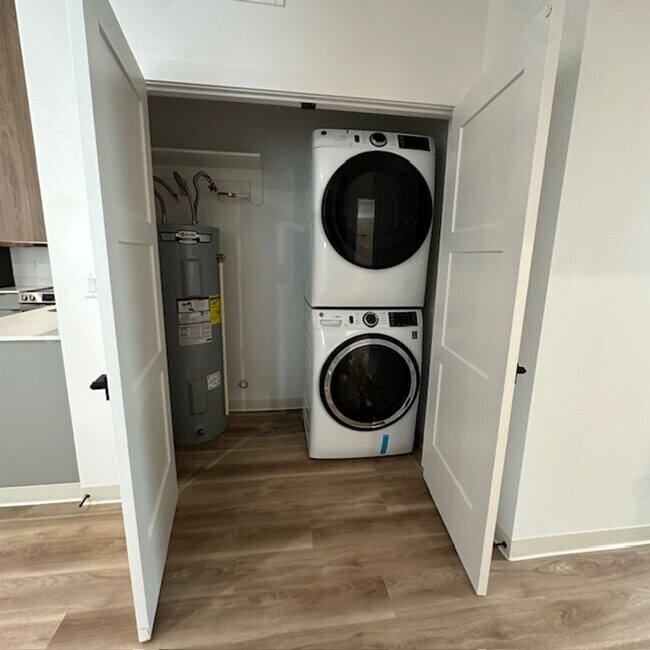 Building Photo - New 2 Bedroom 2 bathroom Teton Peak Flats Unit E 101 With Additional Storage Closet