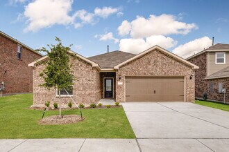 Building Photo - 304 Patton Ln