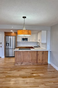 Building Photo - 515 S 1000 E