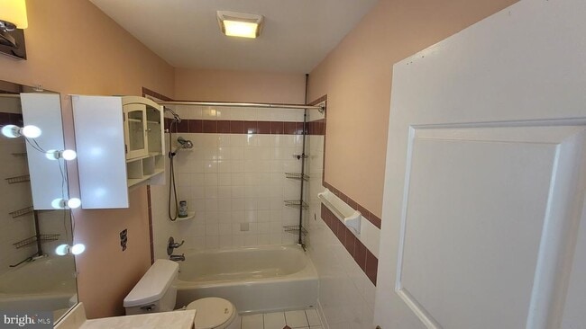 Building Photo - 4236 Slater Ave