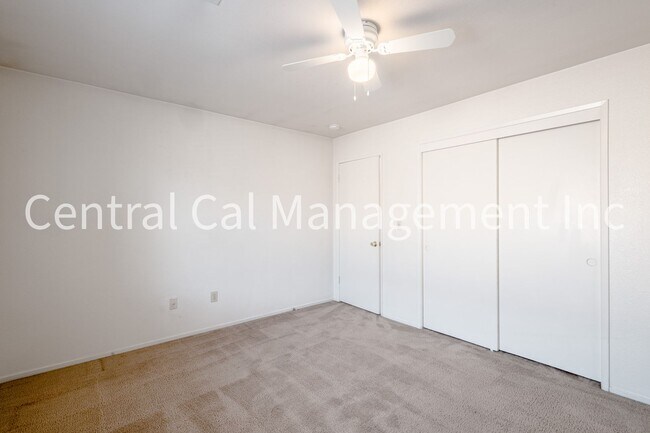 Building Photo - 8404 Laborough Dr