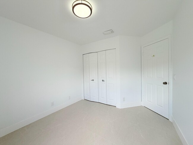 Building Photo - 20841 NW 1st St