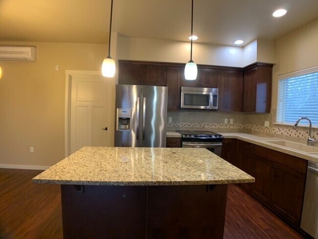 Building Photo - 45 Central Unit - 2 Bedrooms, 2 baths, 988 Sq. Ft.