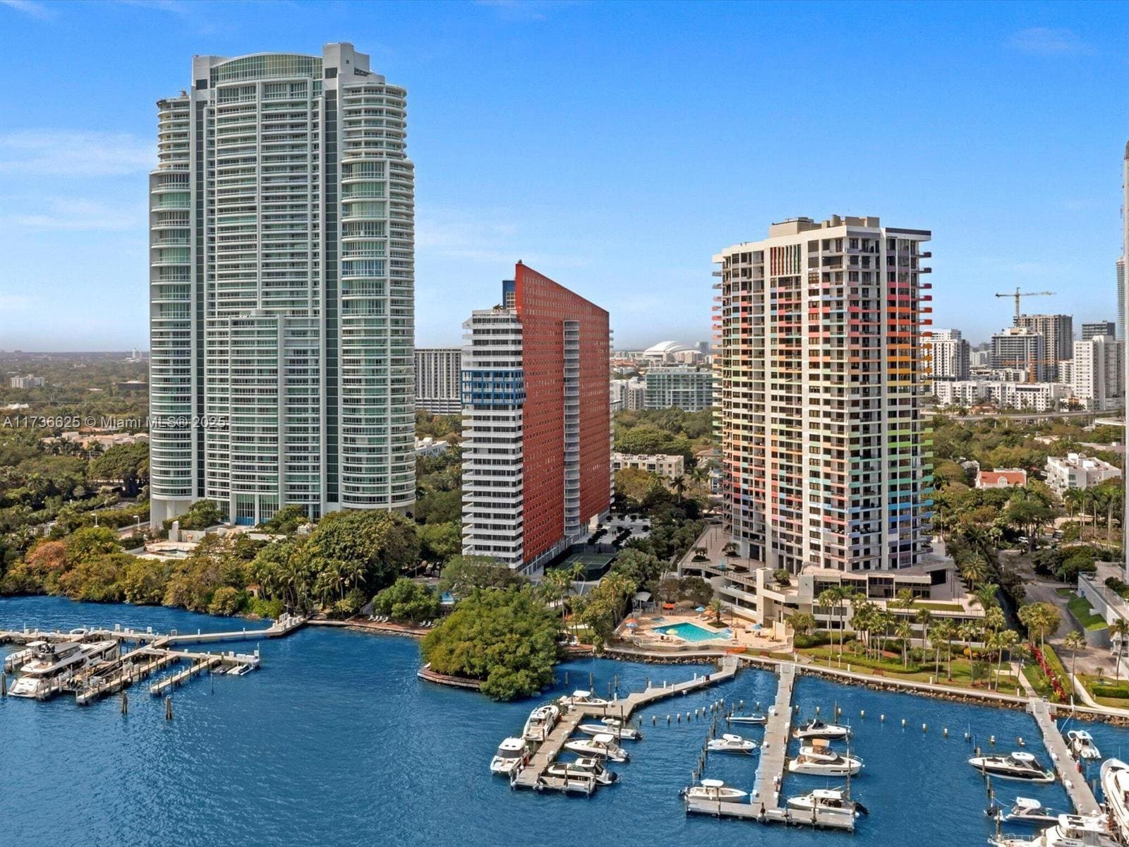 Building Photo - 1627 Brickell Ave