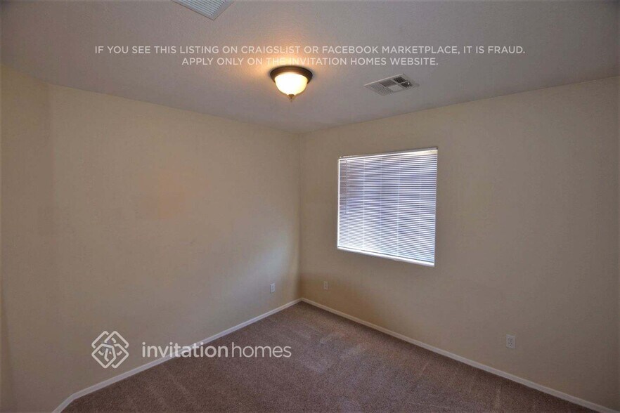 Building Photo - 5552 W Minton Ave