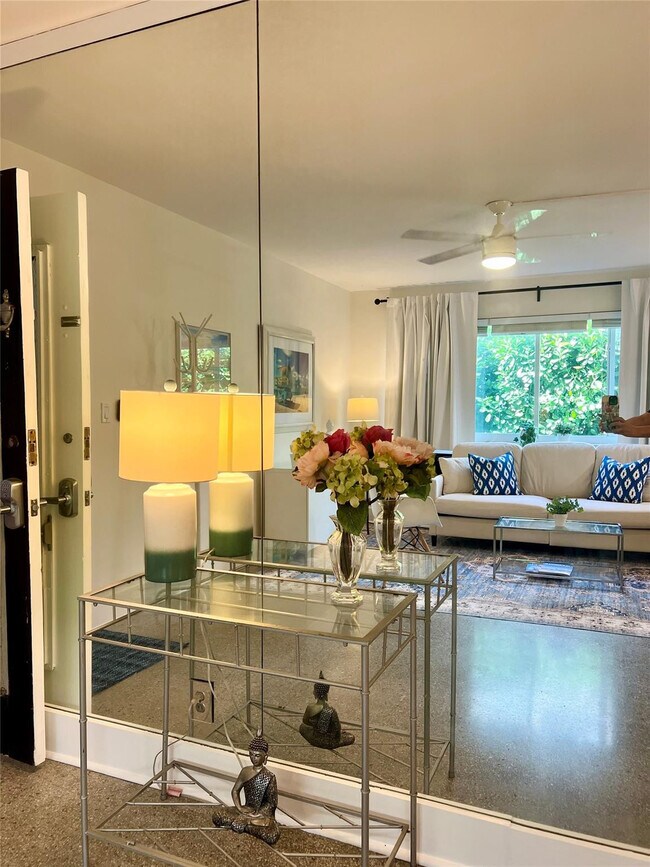 Building Photo - 508 Antioch Ave