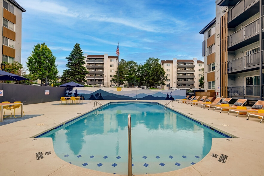 Building Photo - Cambridge Place