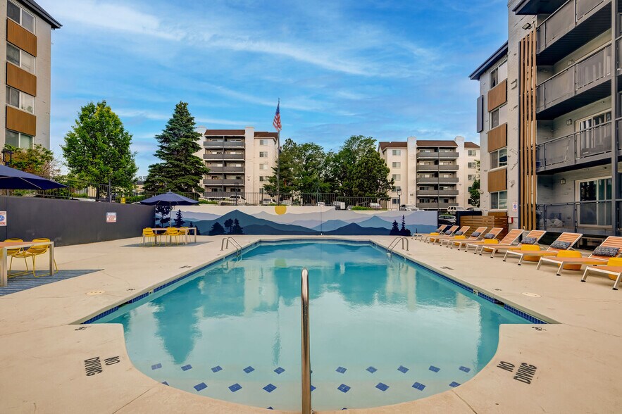 Cambridge Place apartments — community photo - Cambridge Place