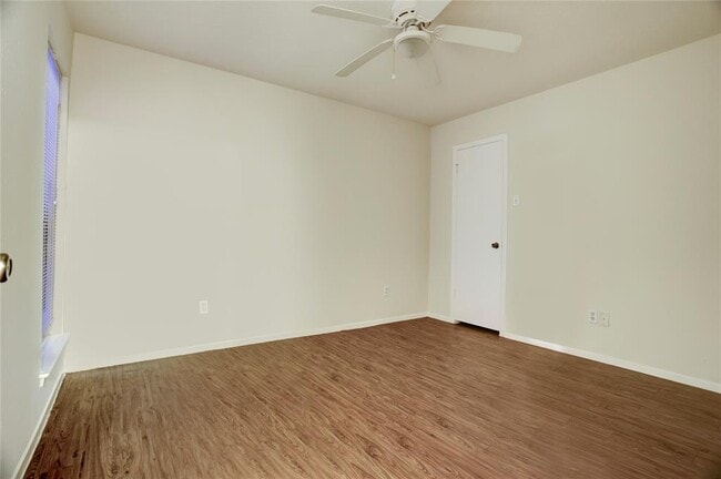 Building Photo - 16403 Quail Call Dr