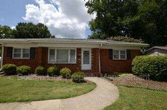 Building Photo - 4120 Leeds Dr