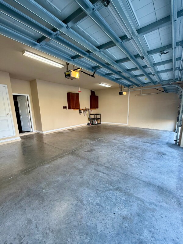 Building Photo - 34046 Spring Oak Trail