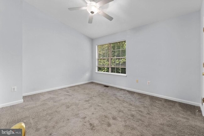 Building Photo - 2204 Commissary Cir