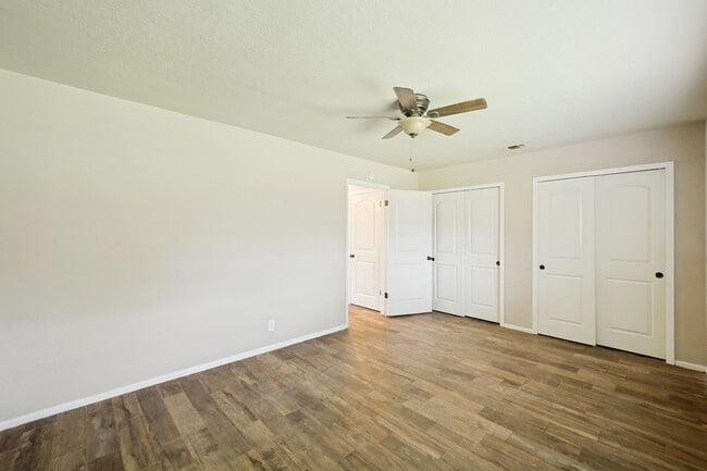Building Photo - 16115 Wolf Creek St