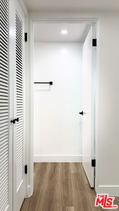 Building Photo - 414 N Palm Dr