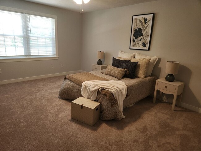 Building Photo - Chesterfield-Chester Area- Convenient to F...