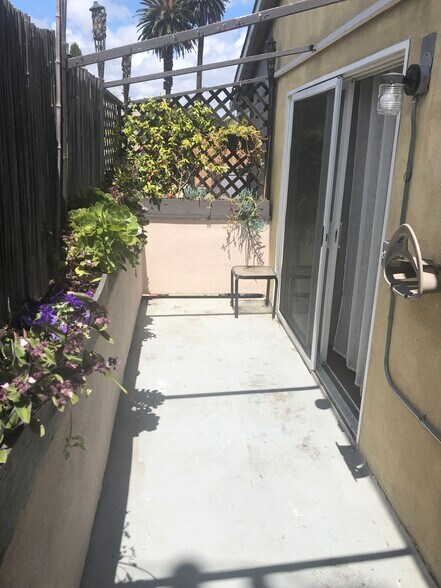 Building Photo - 1424 Berkeley St