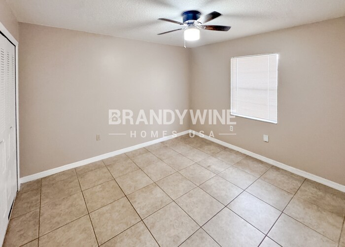 Building Photo - 817 Hemlock Terrace