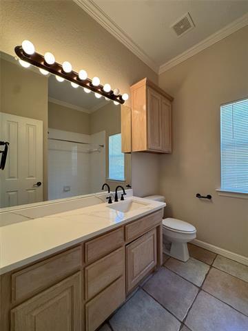 Building Photo - 6376 Newport Ct