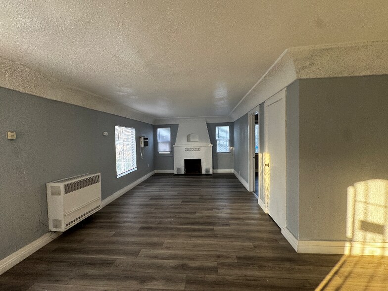 Building Photo - 1707 N Pershing Ave