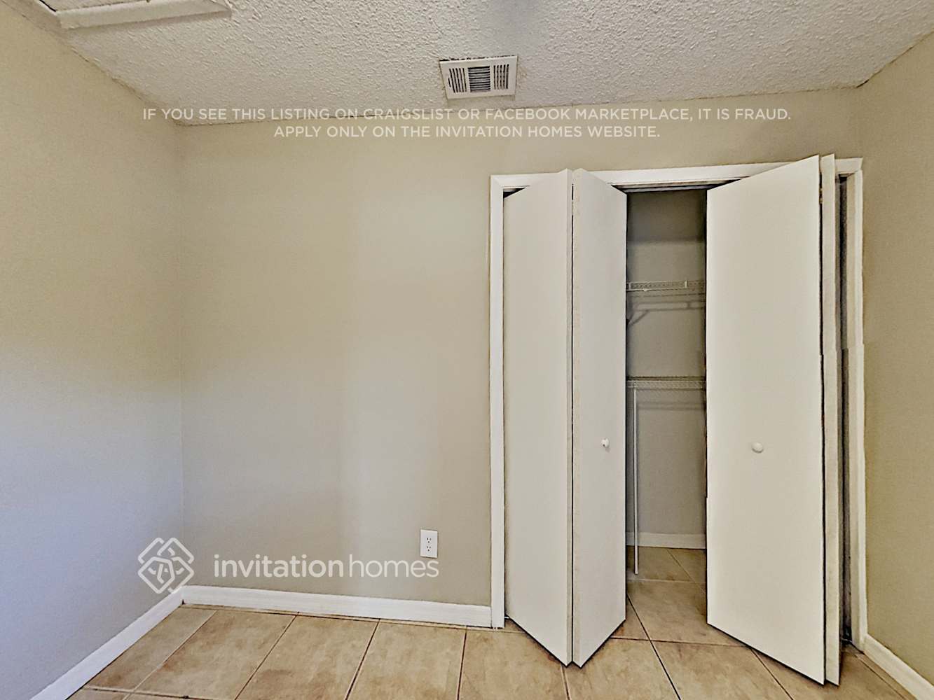 Building Photo - 12111 Wildbrook Dr