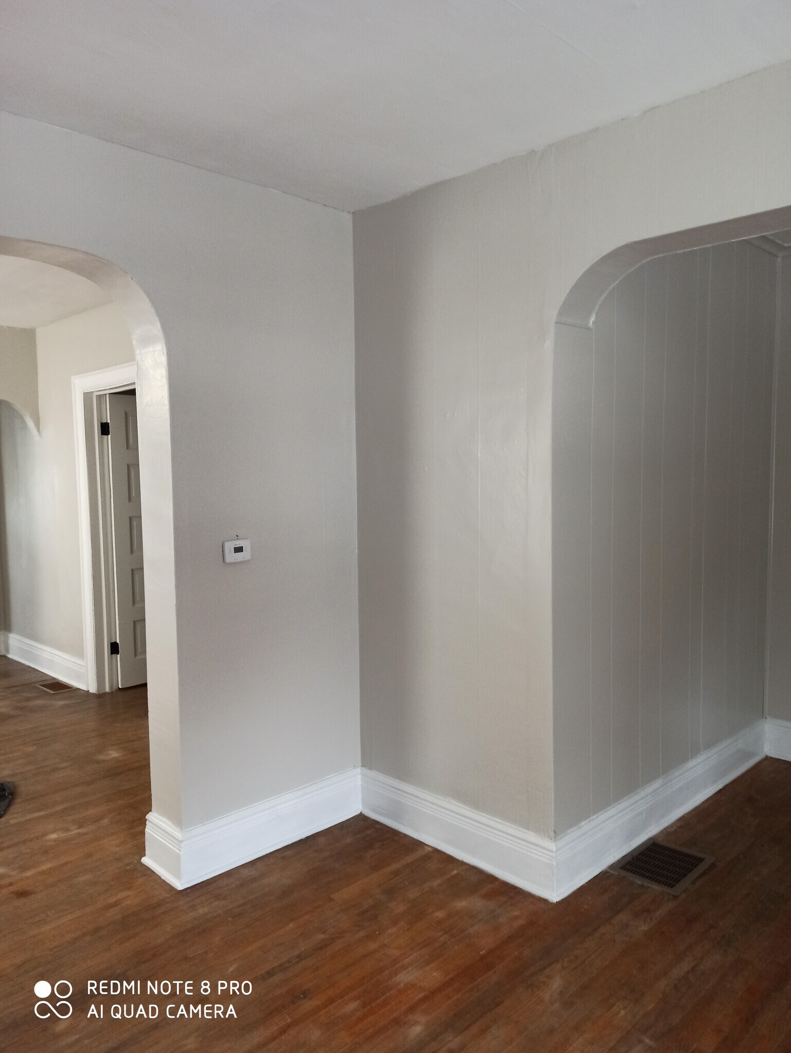 Building Photo - 19 Sheffield Ave