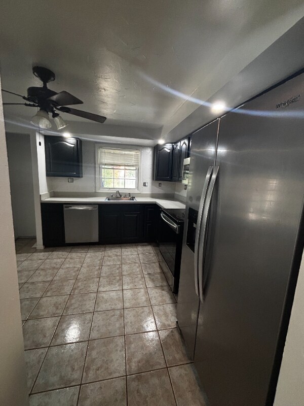 Building Photo - 1621 Debra Dr