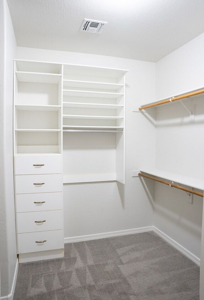 Building Photo - 3555 W Magellan Dr