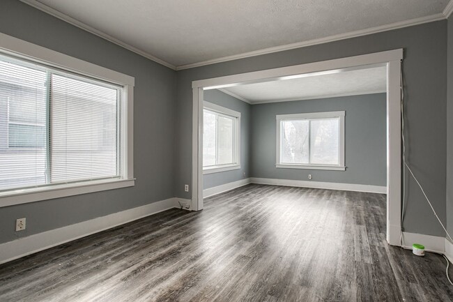 Building Photo - 2 Bedroom / 1 Bath Home located in Benson!