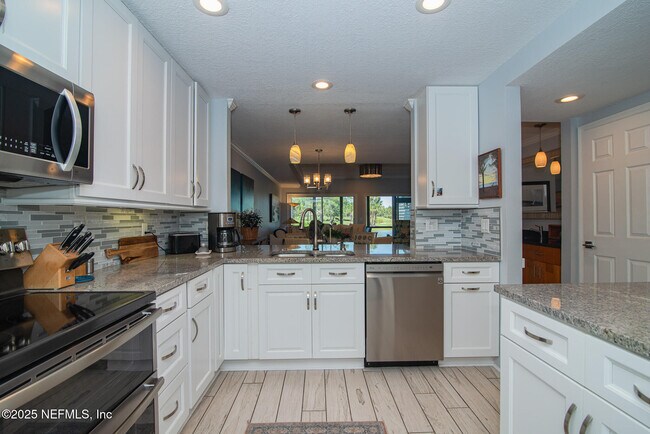 Building Photo - 36 Fishermans Cove Rd