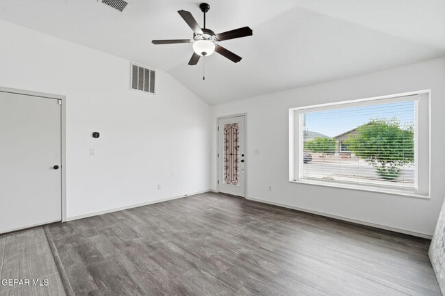 Building Photo - 14363 Aria Lopez Dr