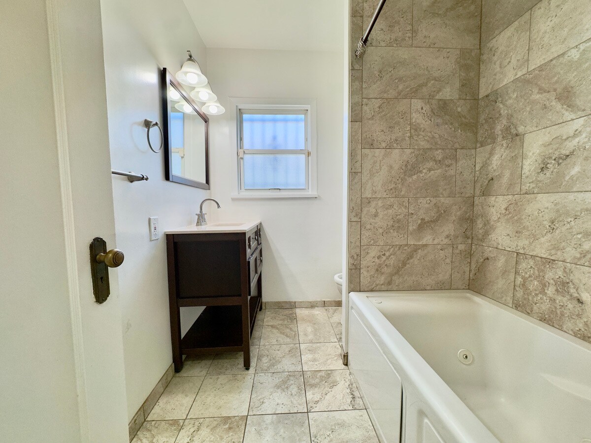 Building Photo - 2307 107th Ave