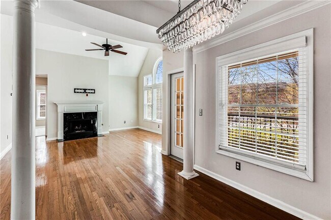 Building Photo - 3636 Habersham Rd NW