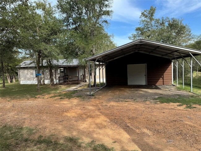 Building Photo - 399 Pope Bend N