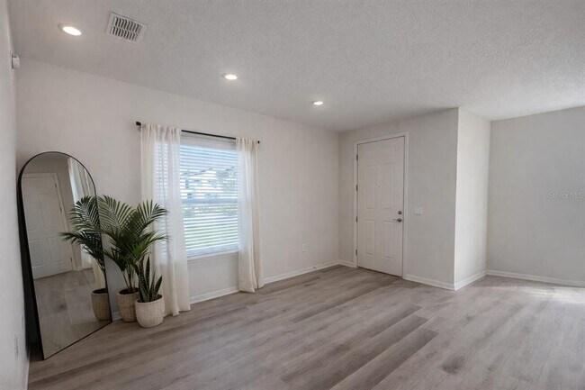 Building Photo - 452 Huckleberry Blossom Dr